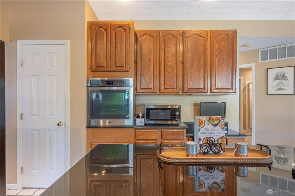 10 Stonebrook Property Photo 37