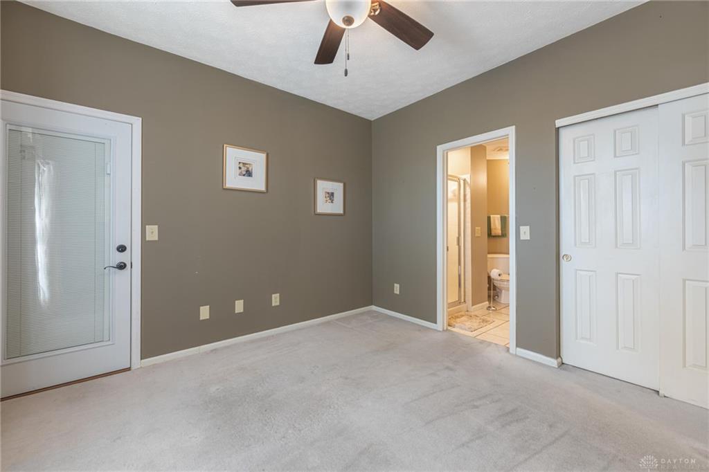 10 Stonebrook Property Photo 40