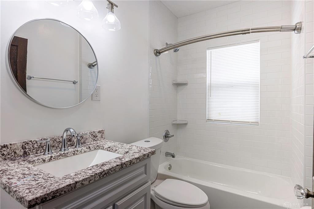 65 Gramont Property Photo 17