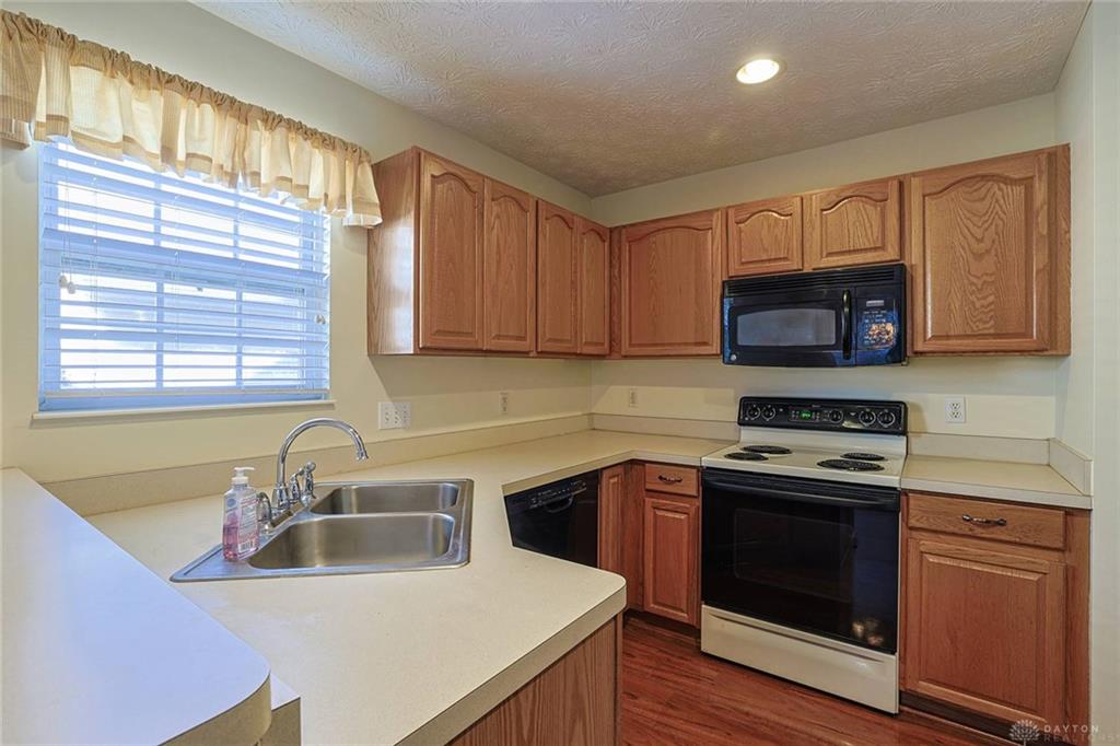 1019 Weeping Willow Property Photo 12