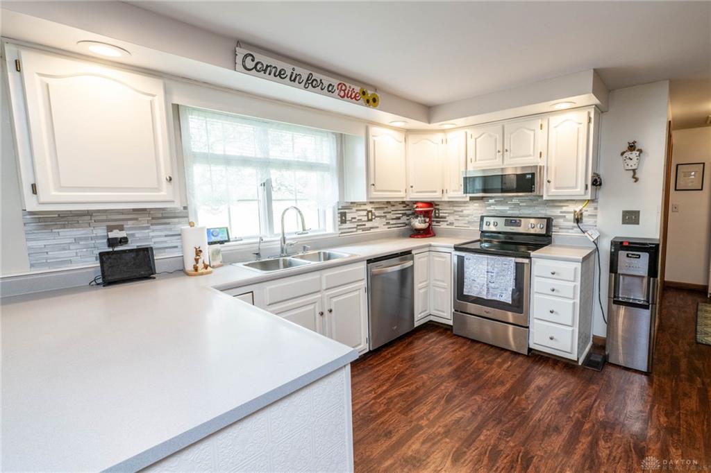 2079 Gordon Property Photo 14