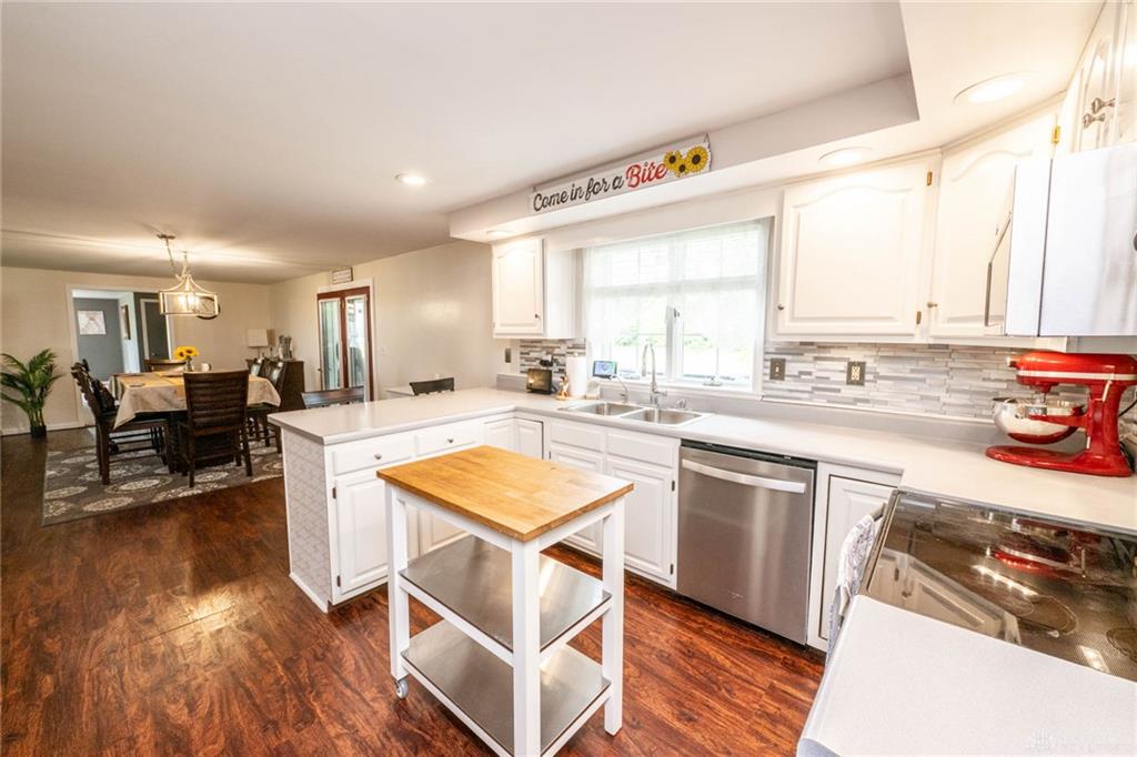 2079 Gordon Property Photo 17