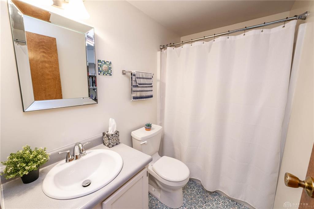 2079 Gordon Property Photo 24