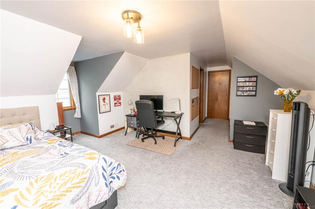 2079 Gordon Property Photo 36