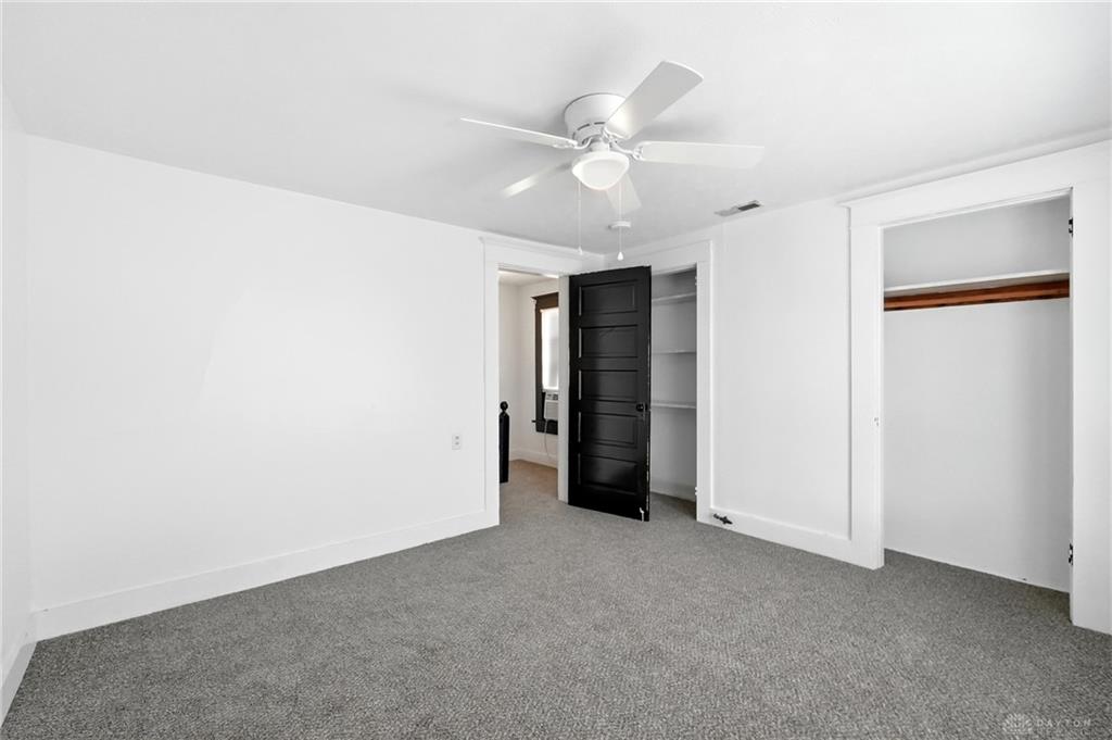 719 N Belmont Property Photo 23