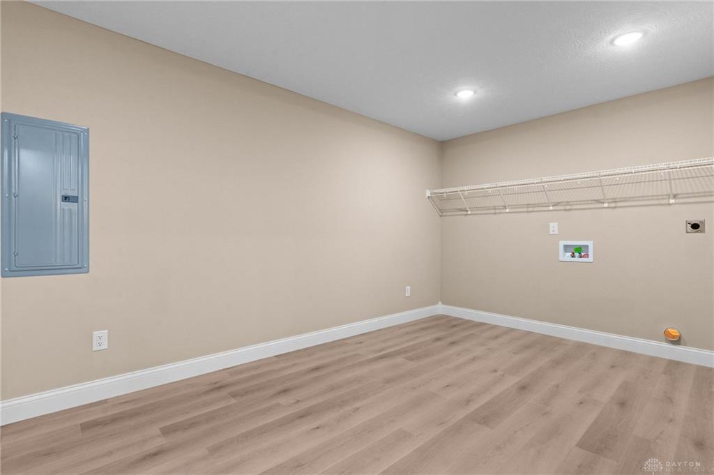 647 E Mount Pleasant Property Photo 23