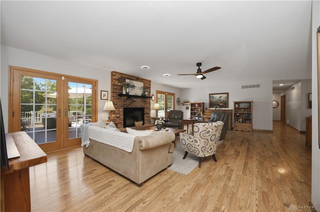 4495 Wallace Property Photo 10