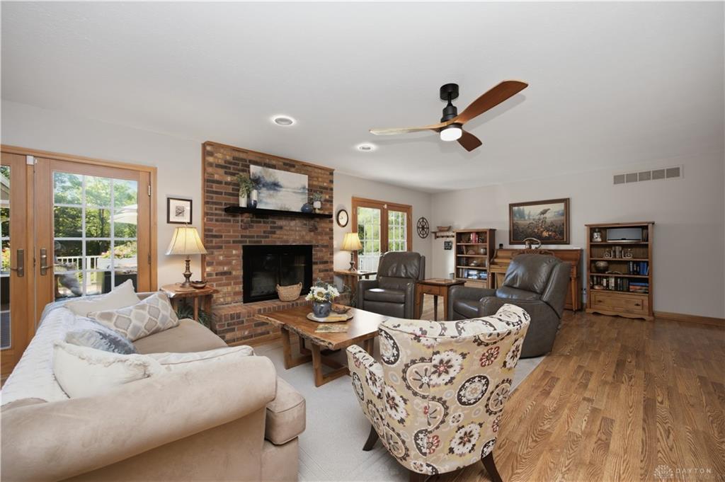 4495 Wallace Property Photo 11