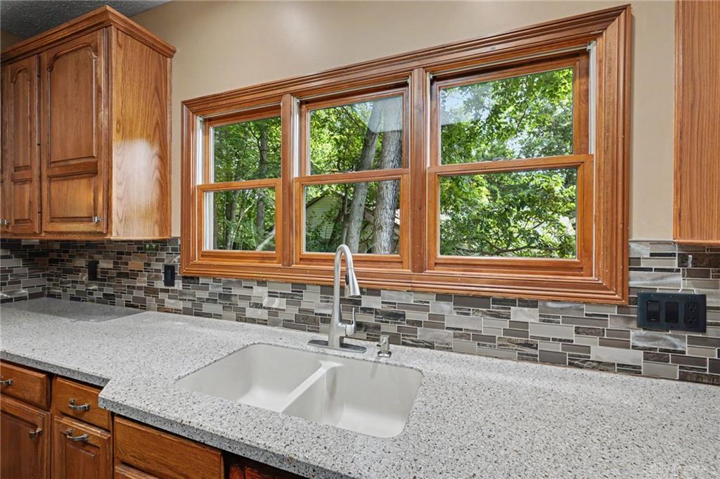 2968 Walling Property Photo 16