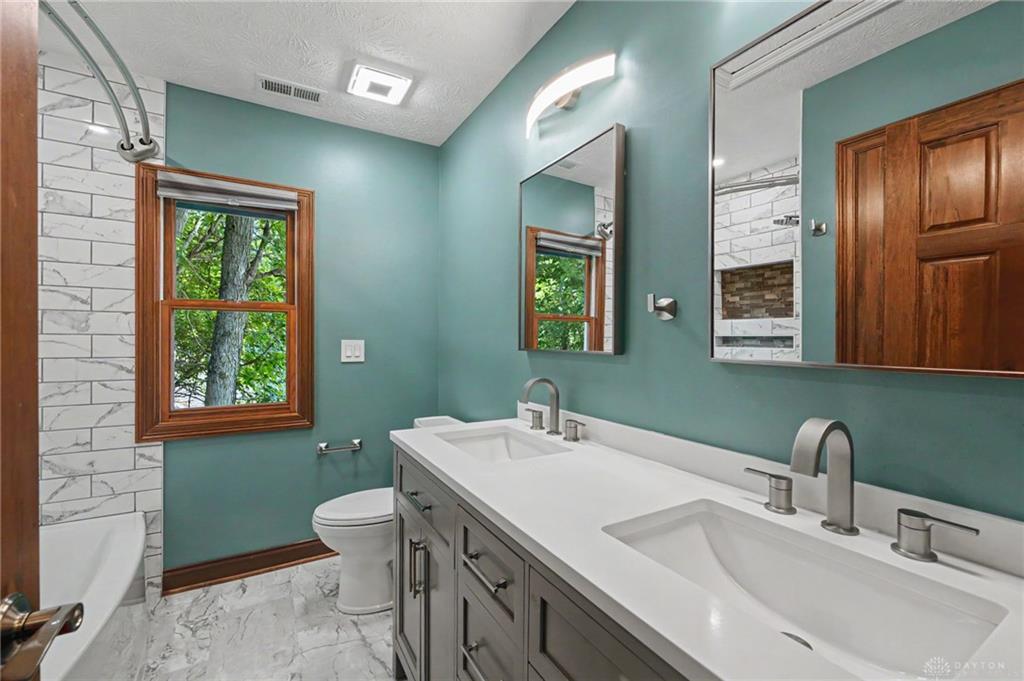 2968 Walling Property Photo 44
