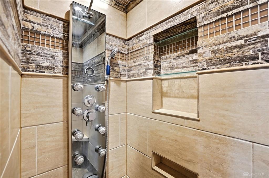 3524 Ascot Property Photo 19