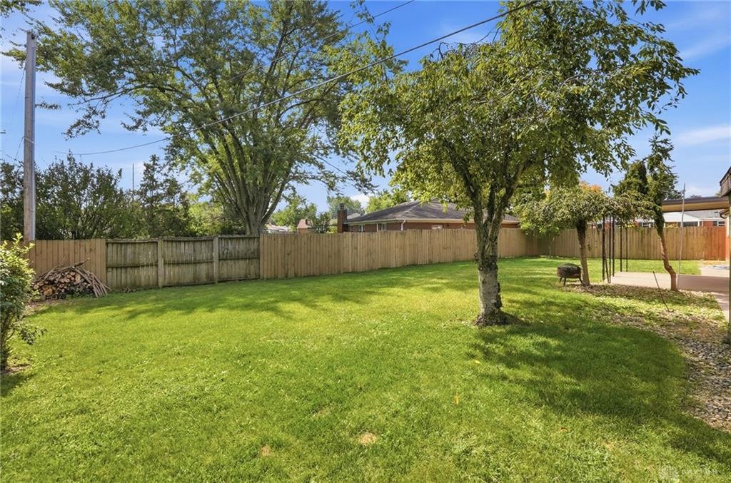 3524 Ascot Property Photo 27