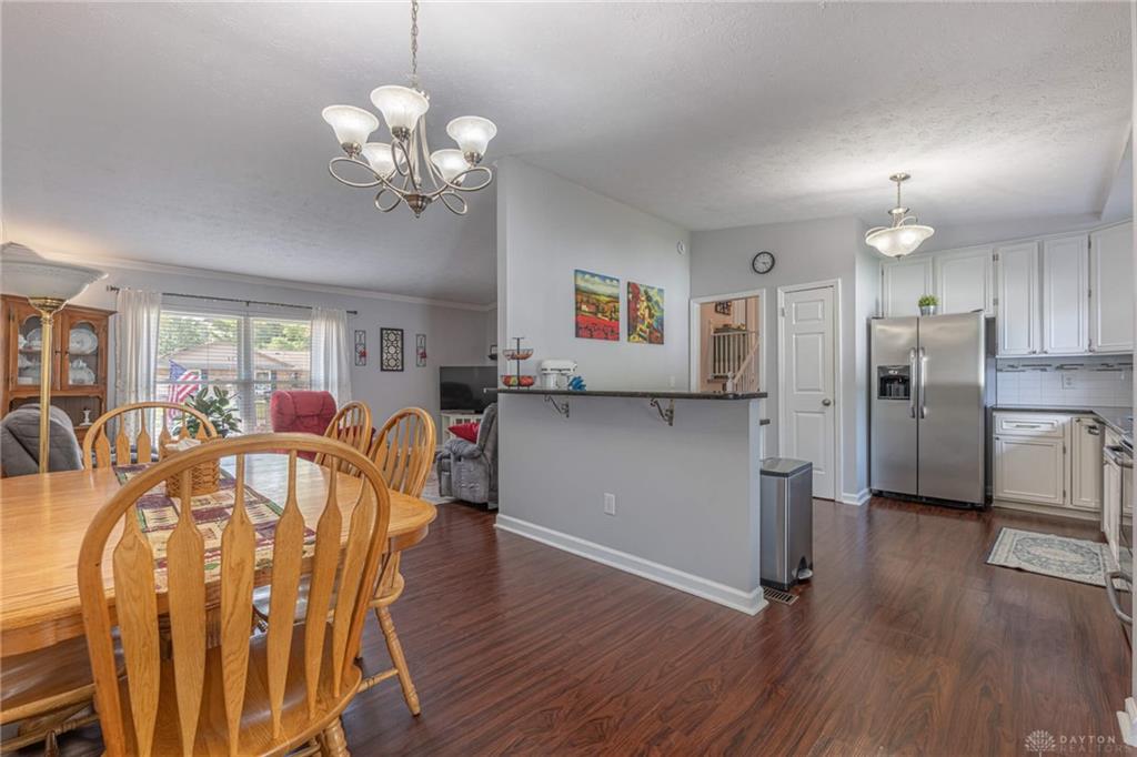 270 Evergreen Property Photo 18
