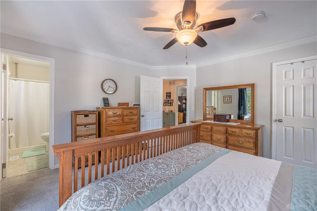 270 Evergreen Property Photo 40