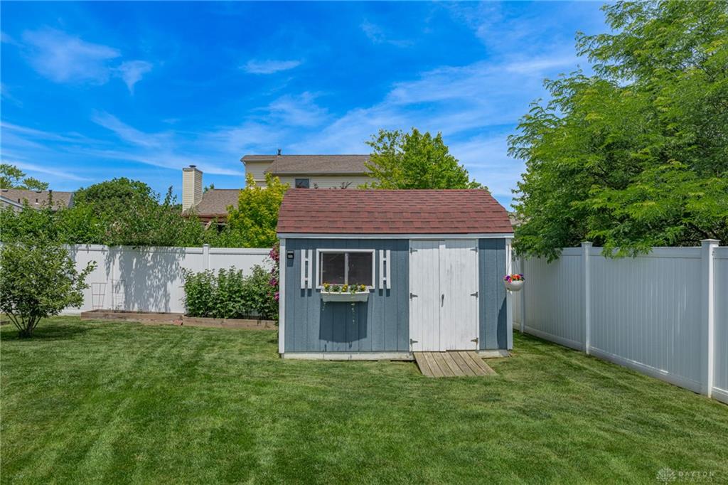 270 Evergreen Property Photo 46