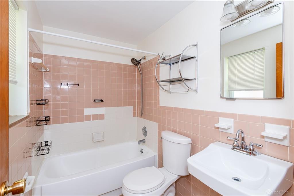 26 Mello Property Photo 19
