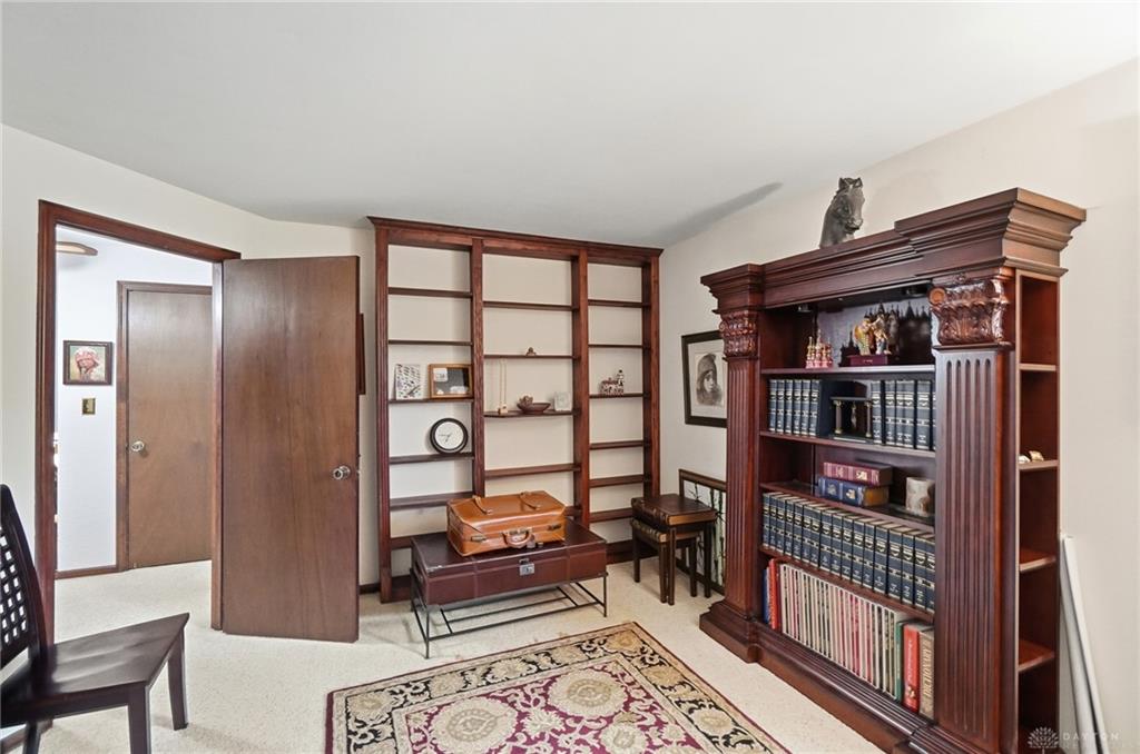 910 Sunnycreek Property Photo 41