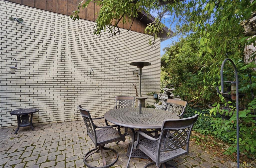 910 Sunnycreek Property Photo 60
