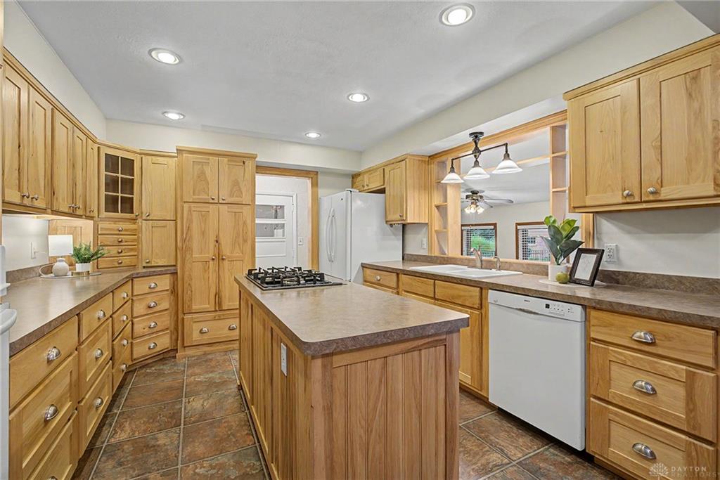 345 Ginghamsburg Property Photo 15