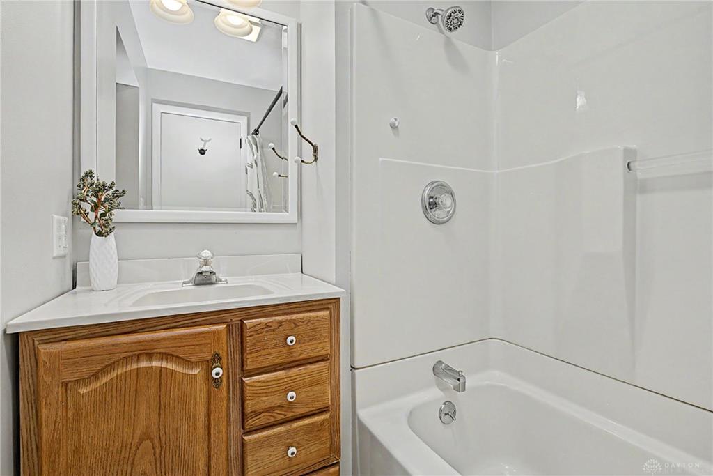 345 Ginghamsburg Property Photo 32
