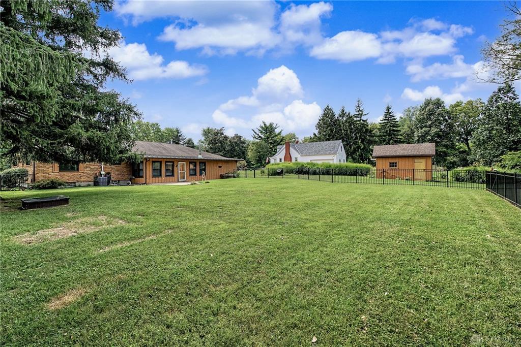 345 Ginghamsburg Property Photo 41