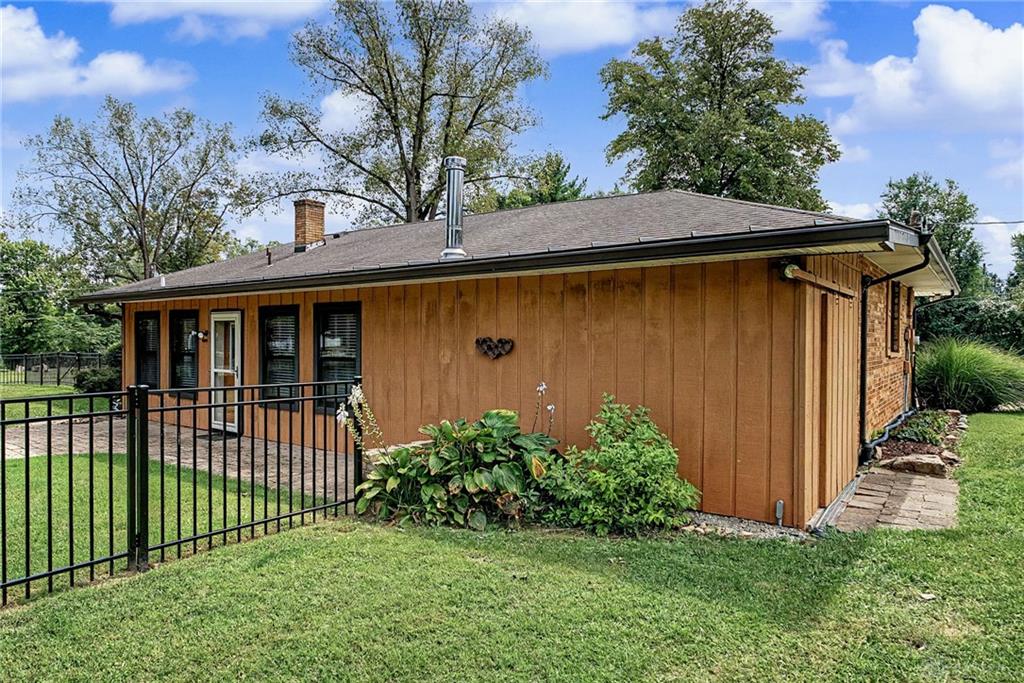 345 Ginghamsburg Property Photo 42