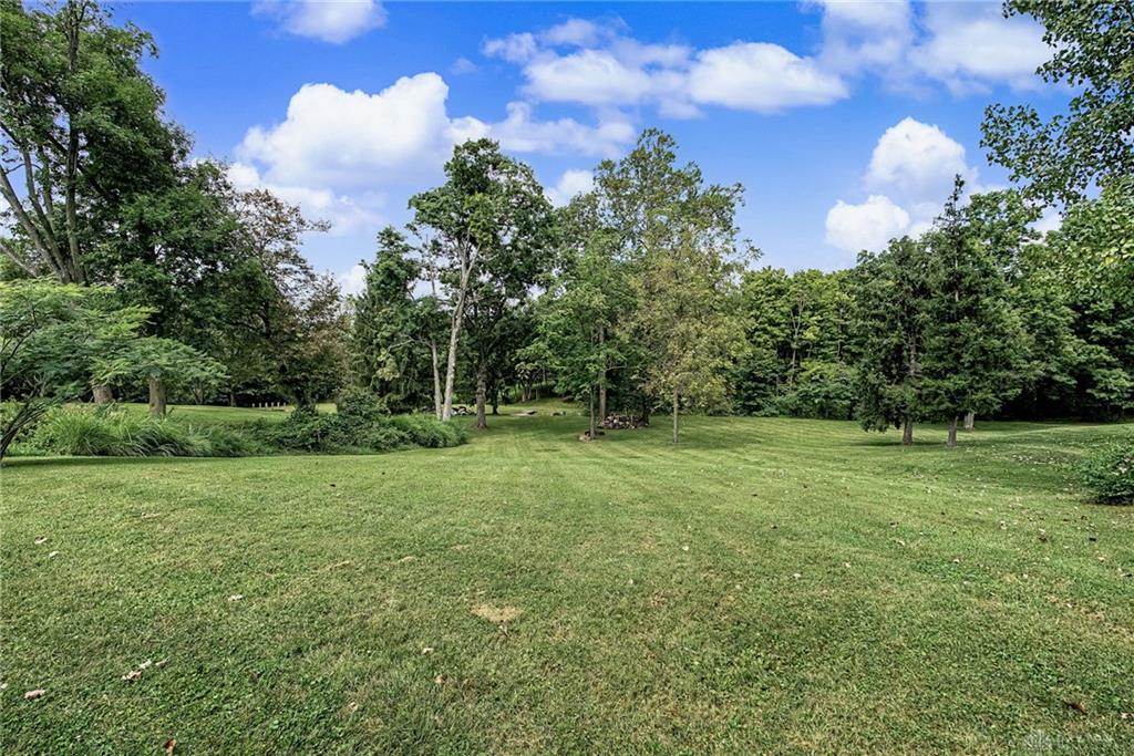 345 Ginghamsburg Property Photo 44