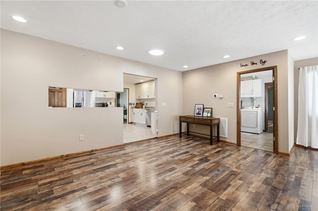 3230 Glouster Property Photo 41