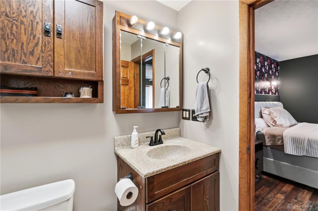 3230 Glouster Property Photo 51