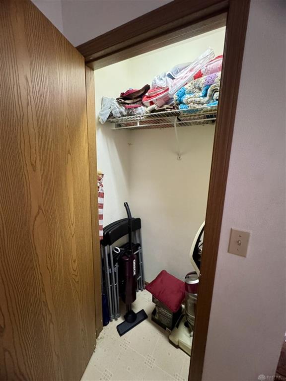 770 Berkshire Property Photo 25