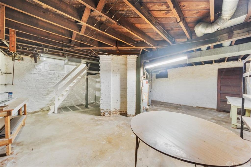 2010 Argyle Property Photo 22