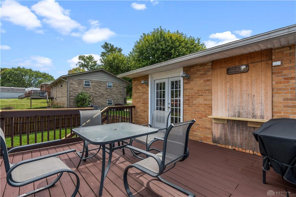 345 Harpwood Property Photo 28