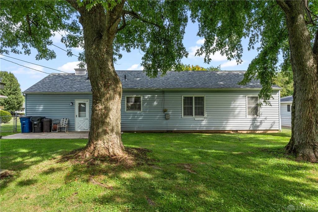 731 Crestview Property Photo 9