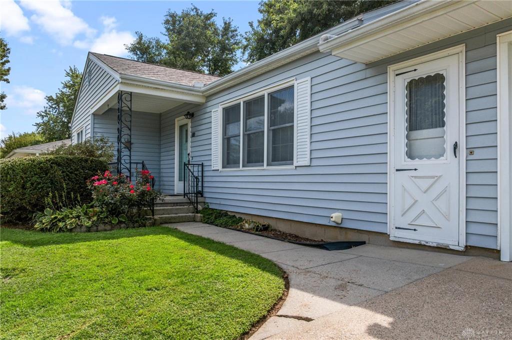 731 Crestview Property Photo 11