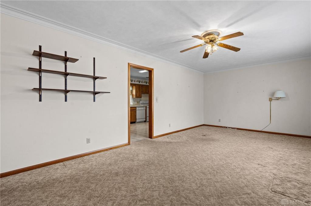 731 Crestview Property Photo 14