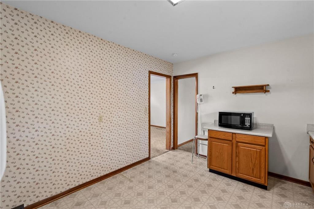 731 Crestview Property Photo 22