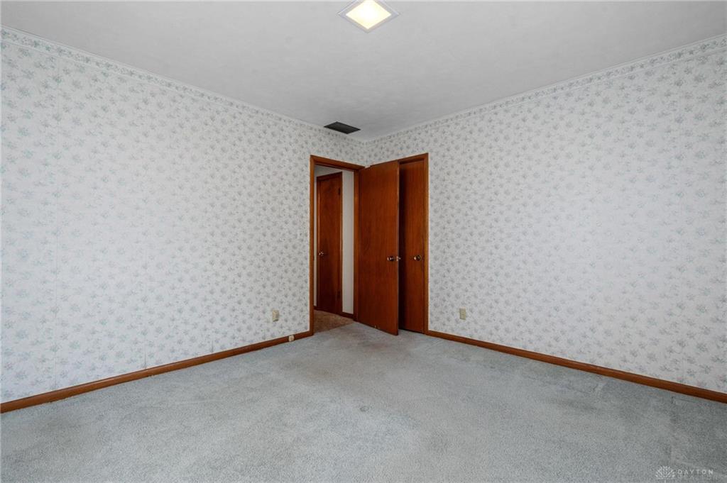 731 Crestview Property Photo 30