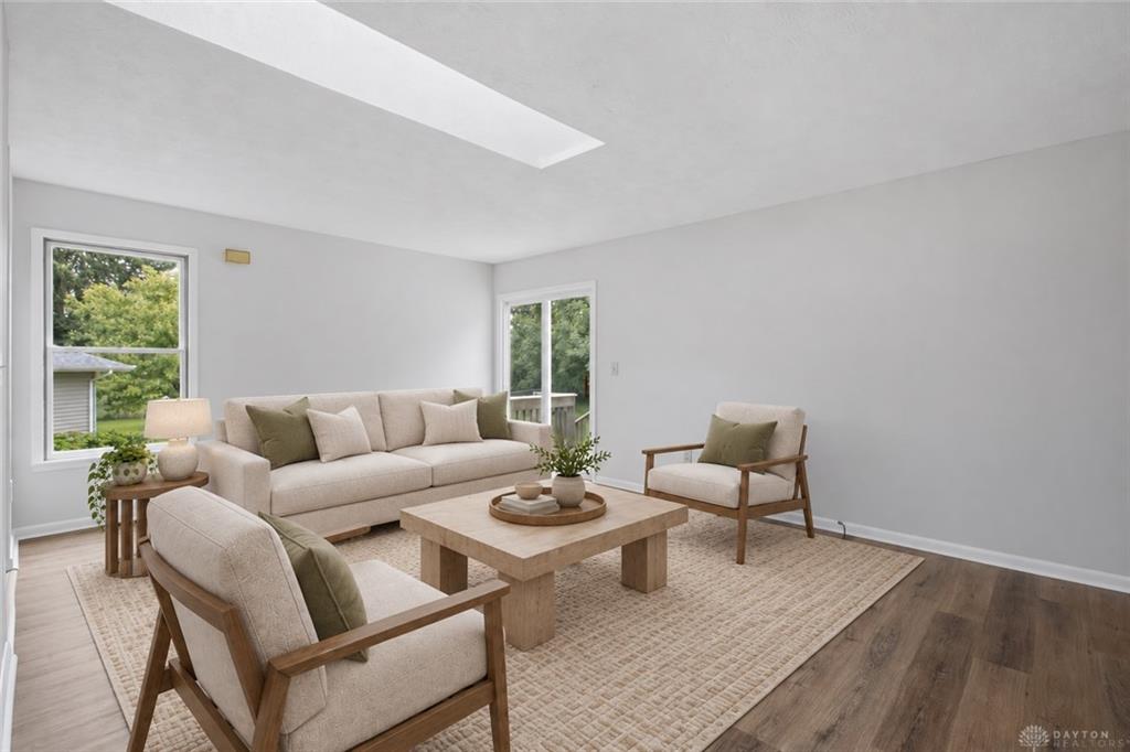 19 Edmon Property Photo 10