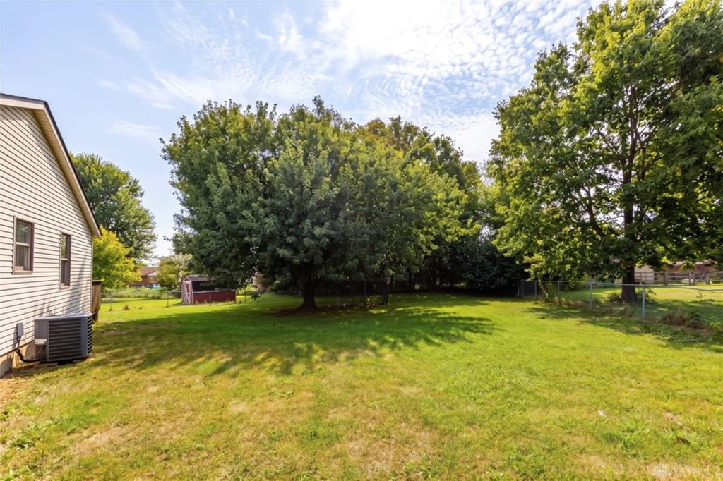 19 Edmon Property Photo 33