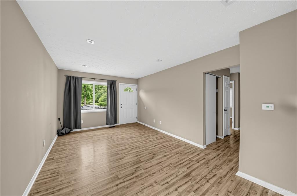 4490 Gatewood Property Photo 6