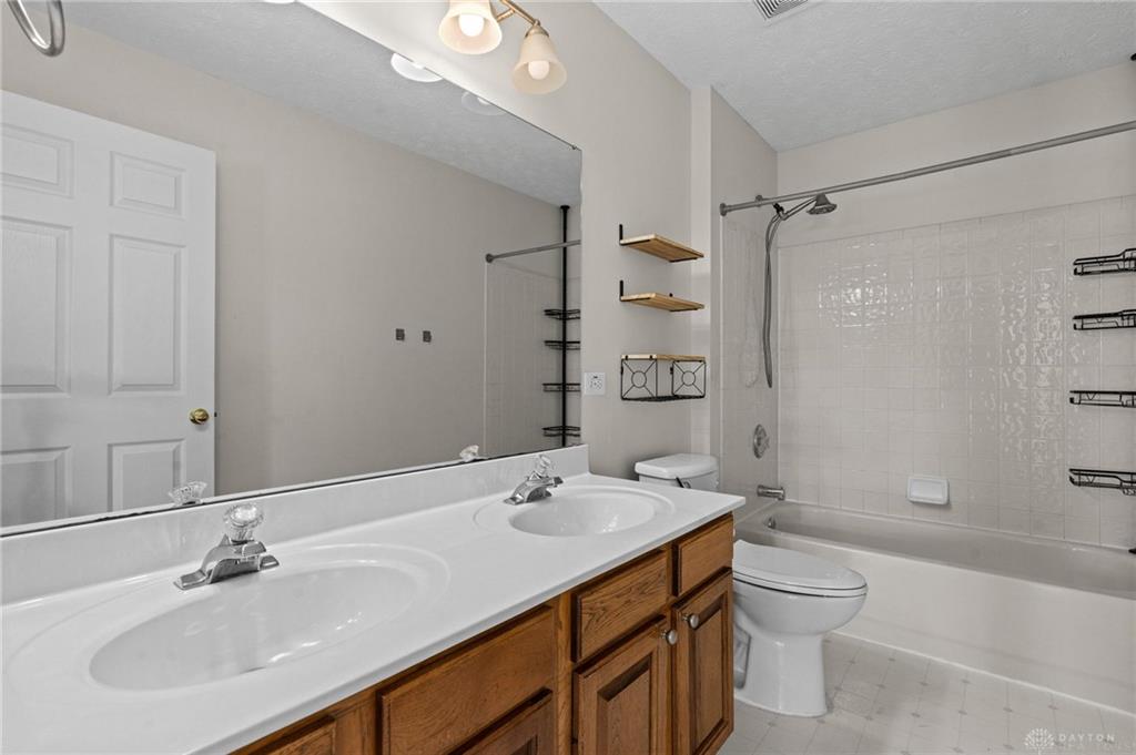 53 Meadows Property Photo 31
