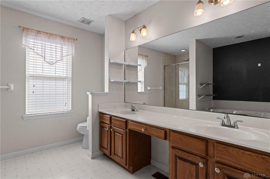 53 Meadows Property Photo 37