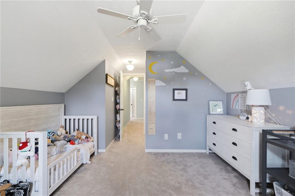 9267 N Creek Property Photo 31
