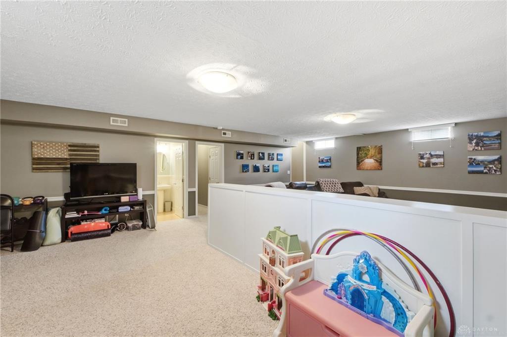 9267 N Creek Property Photo 39