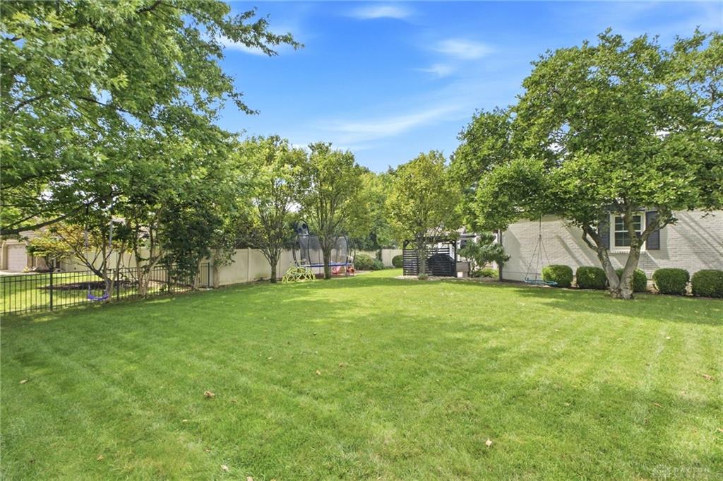 9267 N Creek Property Photo 54