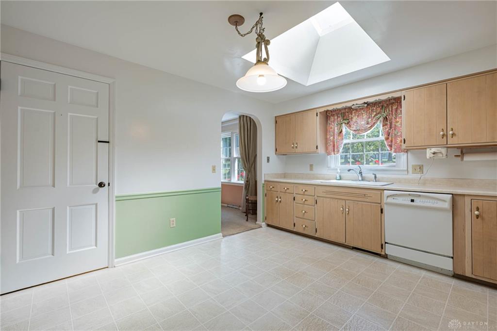 1553 Red Oak Property Photo 11