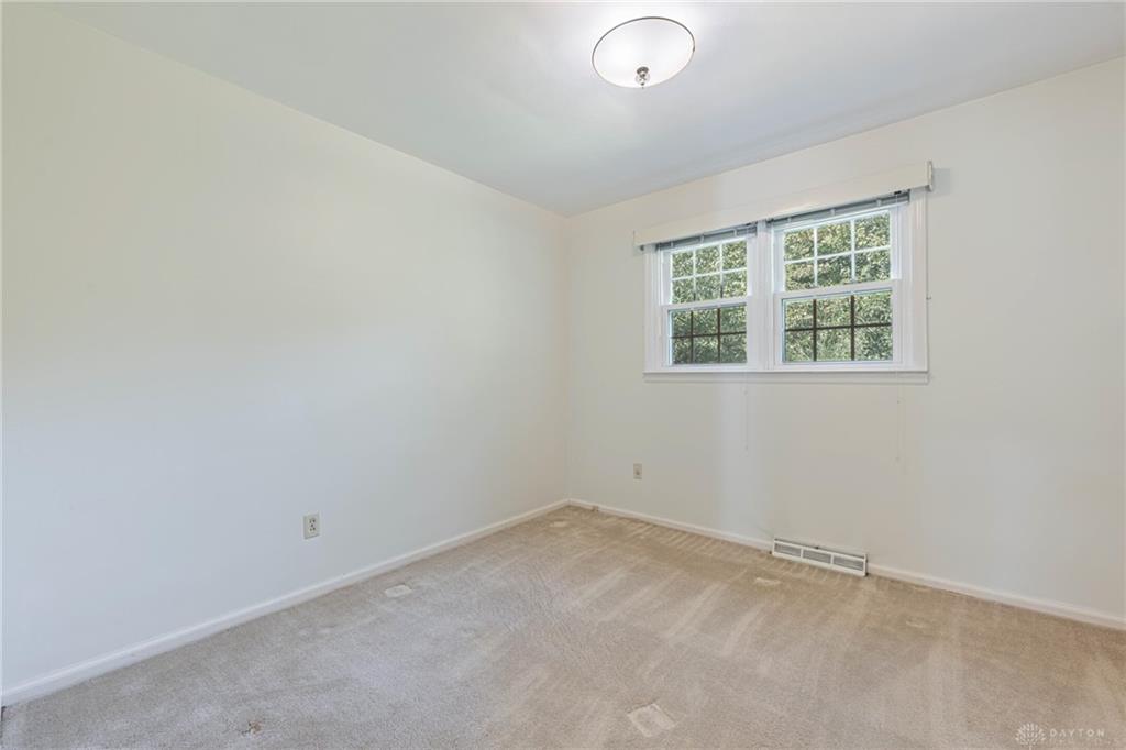 1553 Red Oak Property Photo 19