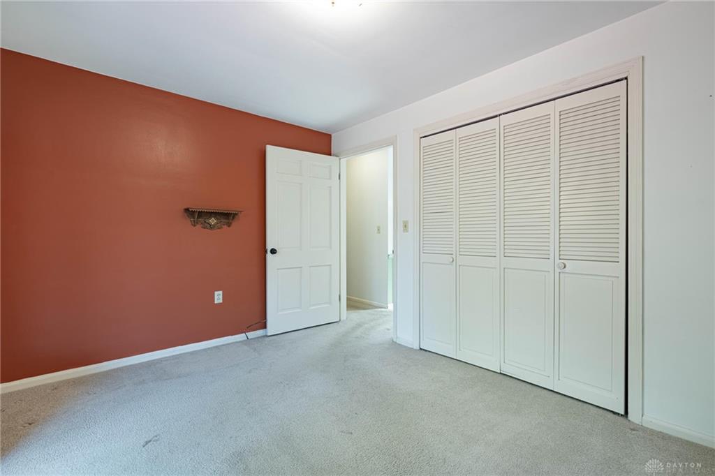 1553 Red Oak Property Photo 22