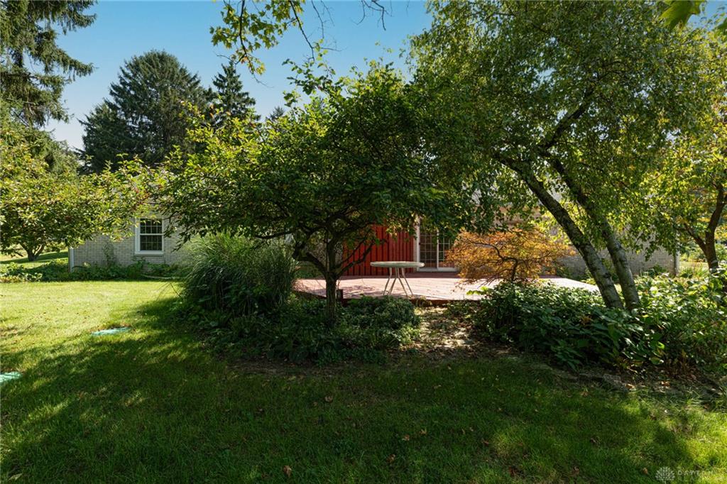 1553 Red Oak Property Photo 36