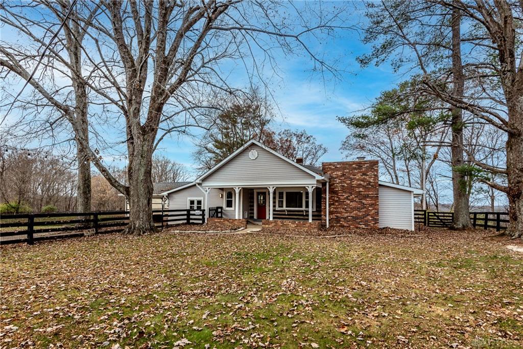 5654 Wilmington Property Photo 4